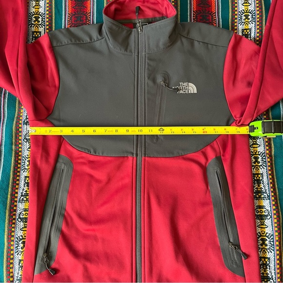 The North Face Polyester Jacket S/P - Picture 8 of 9